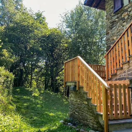 Casa Alba Livo (Lombardy)