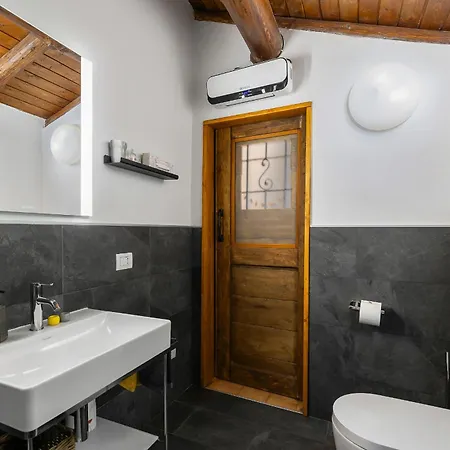 Apartament Alba *