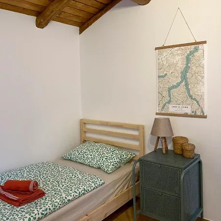 Casa Alba * Livo (Lombardy)